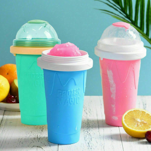 Slushie Maker Cup Quick Freeze Magic Squeeze Cup Milkshake Cup Ice Cream Maker (3, Green)