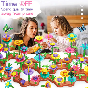 224 Pcs Flower Garden Building Toys, Kids Flower Building Toy Set for 3 to 8 Year Old Boy Girl, Creative Play Beautiful Garden Educational Stem Toddler Toys – Ideal Christmas & Birthday Gift