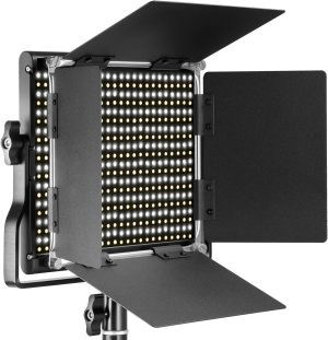 Neewer Professional Metal Bi-Color LED Video Light for Studio, Youtube, Product Photography, Video Shooting, Durable Metal Frame, Dimmable 660 Beads, with U Bracket and Barndoor, 3200-5600K, CRI 96+