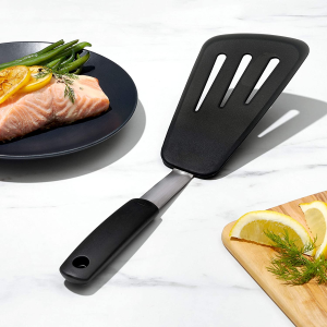 OXO 0719812018423 Cooking Spatula, One Size, Black, 0719812018423