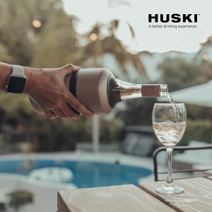 Huski Wine Cooler | Premium Iceless Wine Chiller | Keeps Wine Cold up to 6 Hours | Award Winning Design | New Wine Accessory | Fits Some Champagne Bottles | Perfect Gift for Wine Lovers (Champagne)