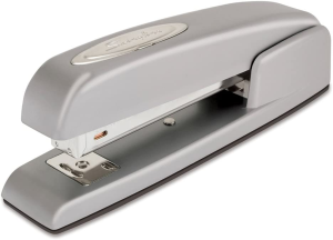 Swingline Stapler, 747 Desktop Stapler, 30 Sheet Capacity, Durable Metal Stapler for Desk, Rio Red (74736)