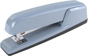 Swingline Stapler, 747 Desktop Stapler, 30 Sheet Capacity, Durable Metal Stapler for Desk, Rio Red (74736)