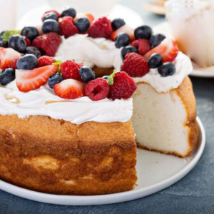 ZOJOCA LIVING Angel Food Cake Pan – Chiffon Cake Tin – Professional Commercial Grade Aluminium – Durable and Lightweight – Delicate Cakes Made Easily with This Even-Heating 2-Pc Removable Bottom and Cooling Legs Pan – 25.4Cm, 10-Inch, Height 10Cm, (14Cm with Legs) You Can Easily Bake Delicate Deliciously Moist Cakes with This Even-Heating Cake Tin Pan.