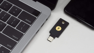 Yubico – Yubikey 5C NFC – Two Factor Authentication USB and NFC Security Key, Fits USB-C Ports and Works with Supported NFC Mobile Devices – Protect Your Online Accounts with More than a Password