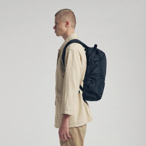 Urth Arkose 20L Backpack