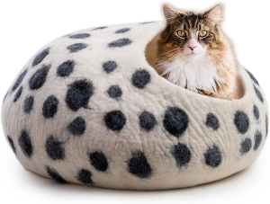 Woolygon Felt Cat Bed Cave – Wool Kitty Beds Handcrafted Kitten Caves Bed for Indoor Cats – Made from 100% Eco-Friendly Merino Wool, Foldable Cat Hidewawy Covered Cat House Pod