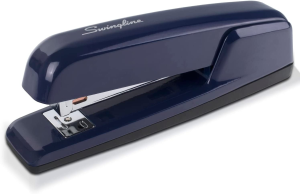 Swingline Stapler, 747 Desktop Stapler, 30 Sheet Capacity, Durable Metal Stapler for Desk, Rio Red (74736)