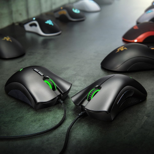 Razer Deathadder Essential Gaming Mouse: 6400 DPI Optical Sensor – 5 Programmable Buttons – Mechanical Switches – Rubber Side Grips – Classic Black