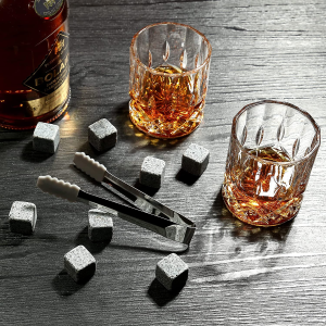 Whisky Stones Glasses Gift Set, 2 Crystal Bourbon Scotch Glasses 8 Whiskey Granite Chilling Rocks, Premium Wooden Gift Box Burbon Present for Whisky Lovers/Men/Christmas/Birthday/Holiday/Retirement/Father’S Day