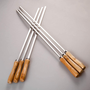 16.5 Inch Grill Skewers with Wood Handle, 6 Pack Stainless Steel Flat Grilling Kabob Sticks, Reusable BBQ Barbecue Skewers Set for Meat Shrimp Chicken Beef Vegetable