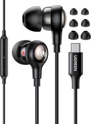 UGREEN USB C Earphones, Wired Headphones with Microphone and Volume Control Noise Cancelling, Hifi Stereo Wired Earbuds Compatible with Ipad Pro 2022 2021 Samsung Galaxy S23/S22 Ultra Google Pixel 7/6