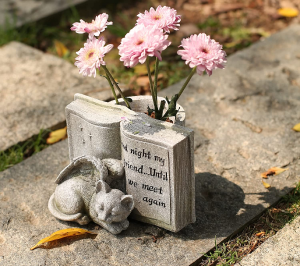 Cat Angel Memorial Stones, Sleeping Cat Grave Stone Markers Forever in Our Hearts. Cat Angel Figurine Outdoor Best for Deceased Pet Cat Polyresin, Stone Finish