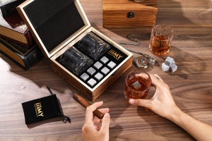 Whisky Stones and Glasses Gift Set, Whisky Rocks Chilling Stones in Handmade Wooden Box– Cool Drinks without Dilution – Whisky Glasses Set of 2, Dad, Husband, Men Gift – Iiimy