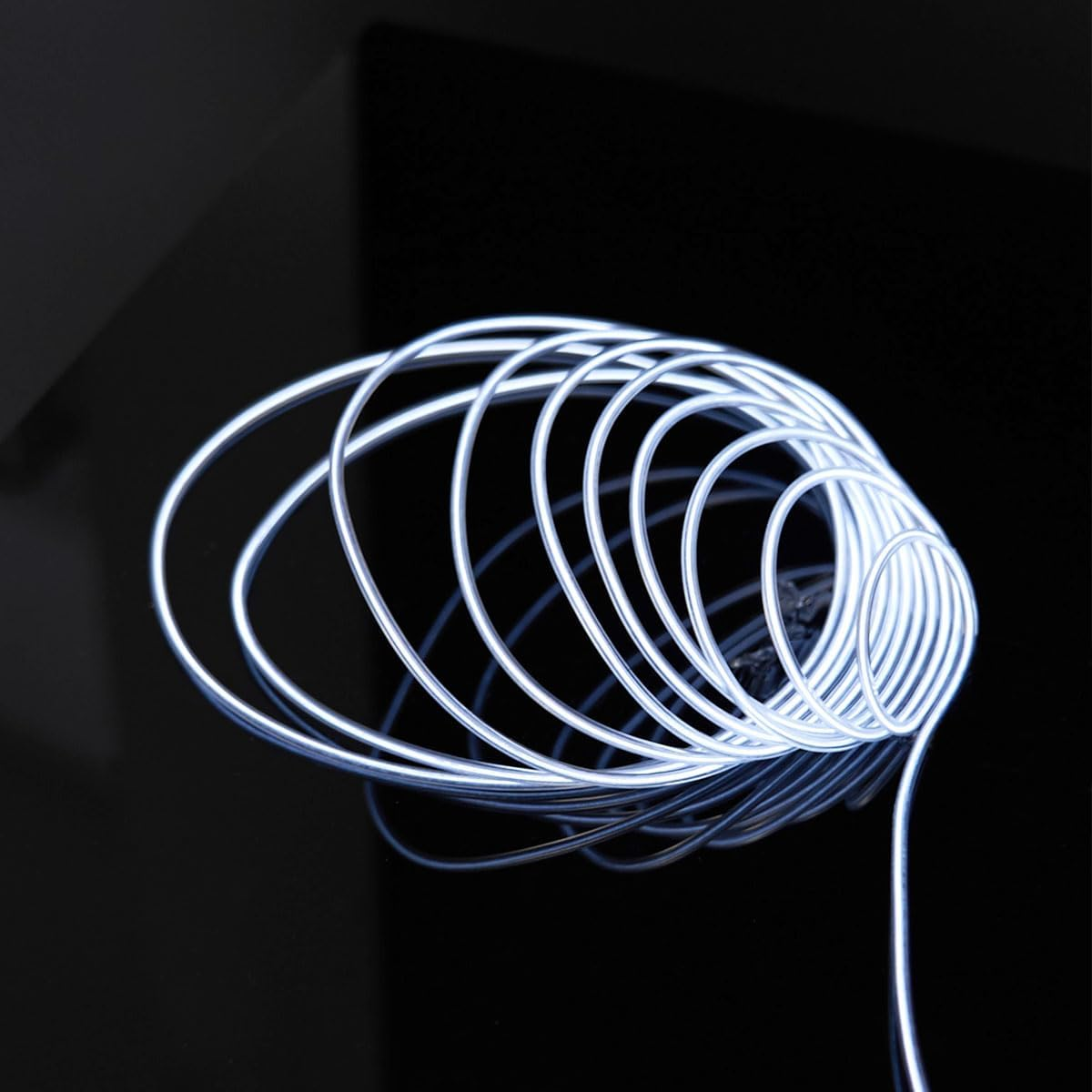 Gcidto El Wire White，5M Cuttable Glowing Rope Lights ，Portable Neon Lights Strip for Halloween Parties, DIY Decoration