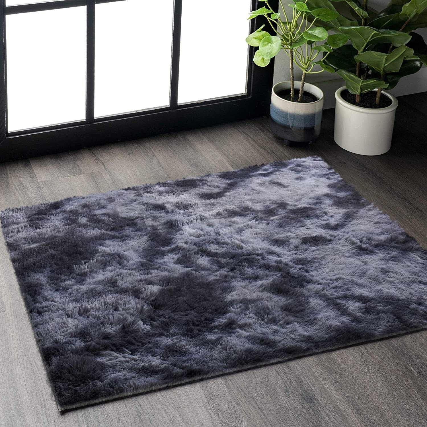 Tenekee Rugs Living Room Fluffy Area Rug for Bedroom Shaggy Carpet anti Slip Rugs Soft Modern Plush Carpets Suitable for Home Decor (Black Grey, 60 * 110Cm)