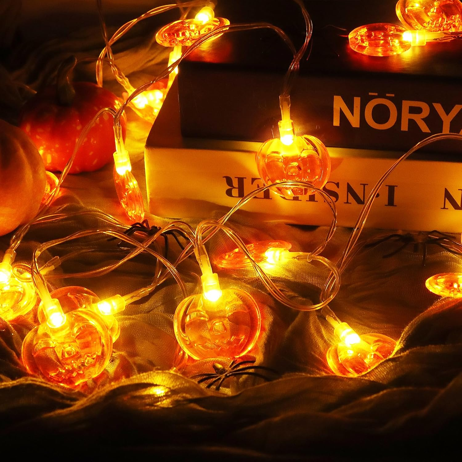 Niuoppy Halloween Pumpkin String Lights, 3M / 10Ft 20 Leds Halloween Lights, Pumpkin Fairy Lights for Halloween Indoor Outdoor Decoration (Pumpkin-B)