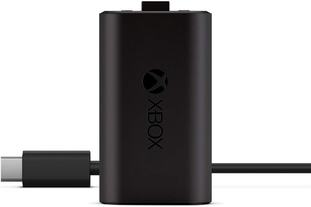 Microsoft Play & Charge Kit for Xbox Series X, Xbox Series S, and Xbox One